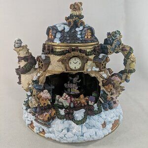 Boyd's Bears Silent Night Musical Light Teapot Figure Christmas Music Box Rotate